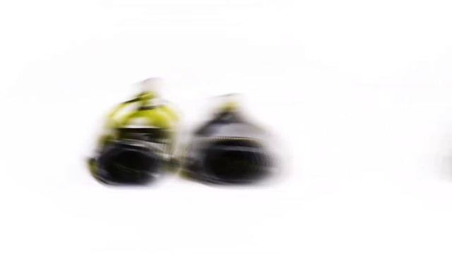 Оригинальные тарелки из винных бутылок