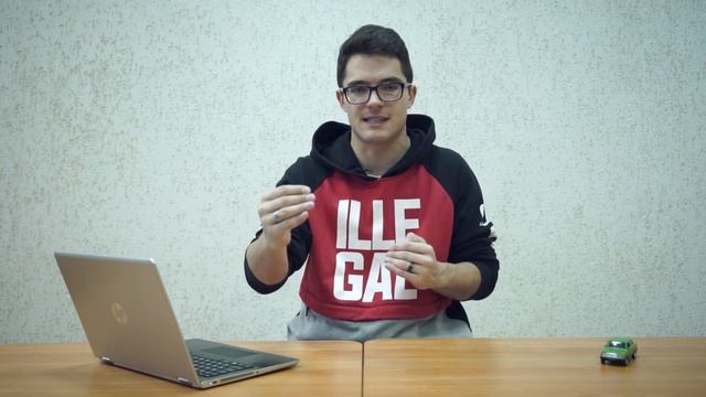 Новая Тойота Королла , Митсубиси l 200 прежила рестайлинг и асфальт сразу в лужу. Ведровости смотреть онлайн