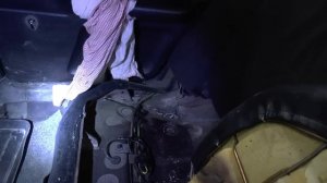 Ауди 80 B4 (Бочка) Открываем заклинившую дверь. Автолайв от МШ #4