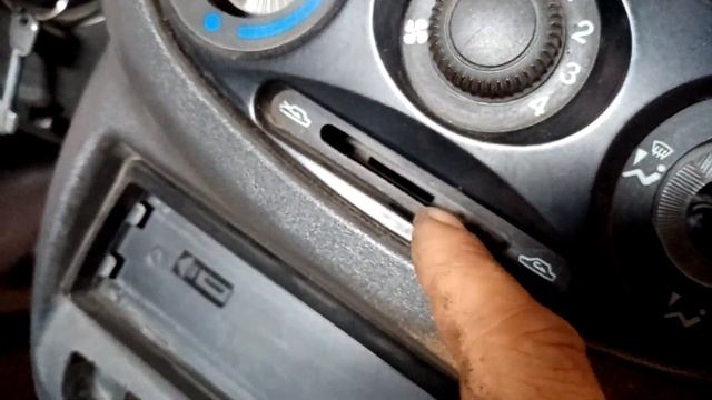 ЛАДА КАЛИНА ПОДКЛЮЧЕНИЕ КНОПКИ ПРИНУДИТЕЛЬНОГО ВКЛЮЧЕНИЯ ВЕНТИЛЯТОРА ОХЛАЖДЕНИЯ ДВИГАТЕЛЯ смотреть онлайн