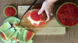 Как нарезать арбуз кубиками