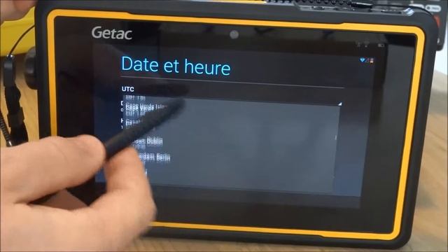 MISE EN ROUTE ZOOM 80 ETAPE 3 : Démarrage tablette Android смотреть онлайн