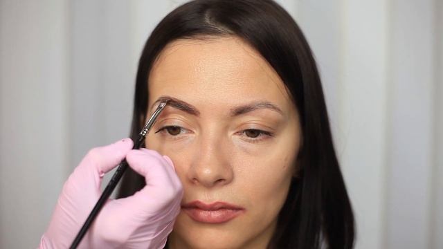 Долговременная укладка бровей. Процесс. смотреть онлайн