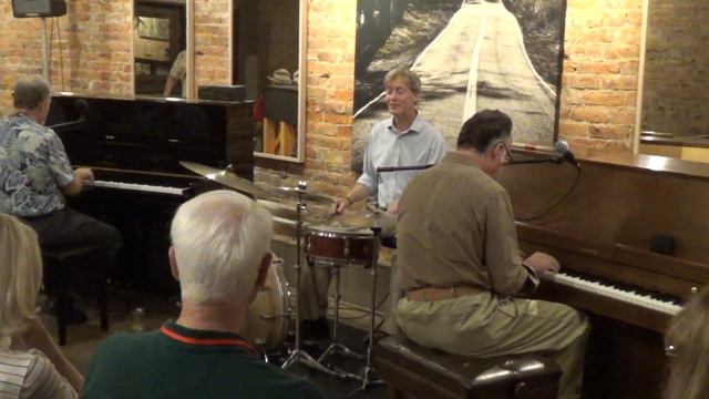 Очи чёрные (Dark Eyes) played by Brian Holland & Carl Sonny Leyland with Danny Coots смотреть онлайн