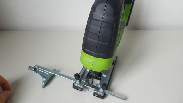 RECENSIONE: Seghetto alternativo della Greenworks a batteria смотреть онлайн