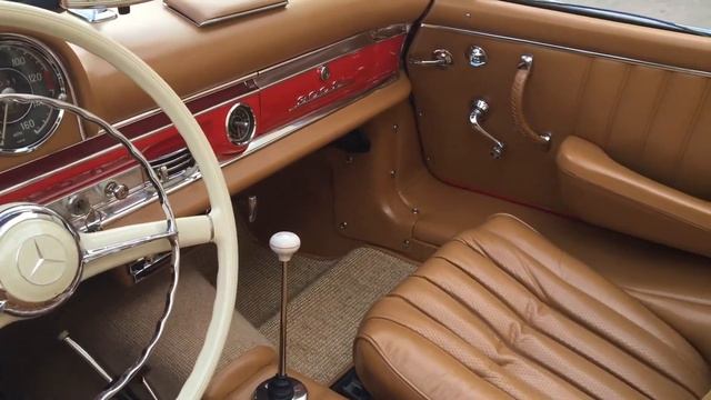 Mercedes Benz 300SL Roadster