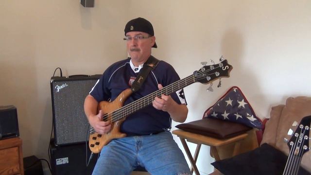 Brian Bortz Fender Rumble Revi смотреть онлайн