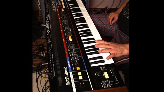Roland Juno60 Loop Performance смотреть онлайн