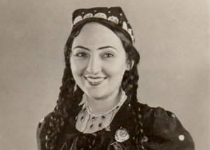 Тамара Хонум - Аз он лабон бӯса бидеҳ