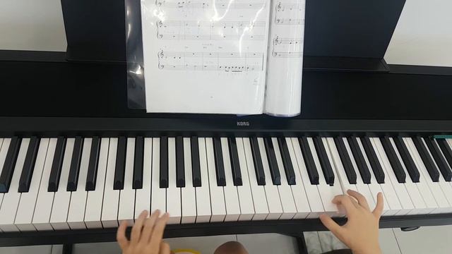 Let it go (Frozen) piano learning steps by steps kids beginner by Korg B2 смотреть онлайн
