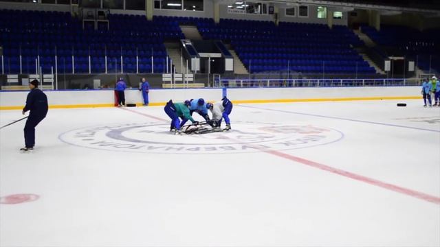 МИНИ ОБЗОР 1 ледовой тренировки ХК"СКИФ" смотреть онлайн