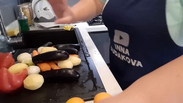 УЧИТЕСЬ У МЕНЯ ВЕДЬ Я ГОТОВЛЮ ВКУСНО ПОЛЕЗНО И БЫСТРО смотреть онлайн