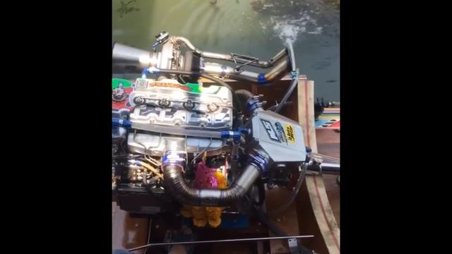 Diesel Turbo Engine Thai Long-tail Boat WARP SPEED!!