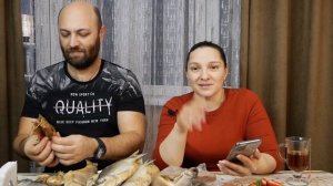 Мукбанг. Вяленая РЫБА и КЛУБНИКА. Почти романтический ужин. @ГалинаКухня.