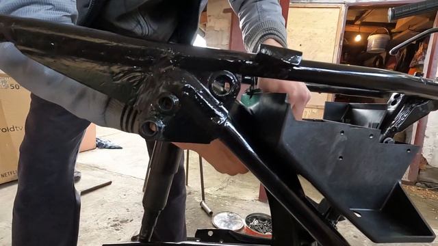 #JAWA638 подготовка рамы к сборке.