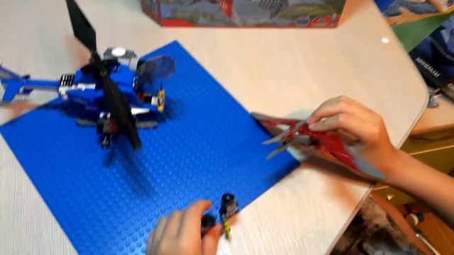 LEGO Jurassic World 75915 "Охота на птеранодона" смотреть онлайн