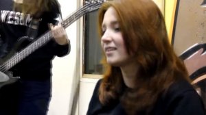 группа "Босиком по мостовой"-Она