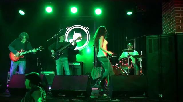 2005 Gibson Les Paul Standard Plus - live played solos смотреть онлайн