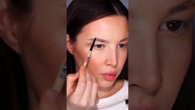 КАК ОФОРМИТЬ ЛЫСЫЕ БРОВКИ ? Instagram: _asli_asli_ смотреть онлайн