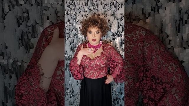 Про цены в вагоне-ресторане смотреть онлайн