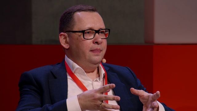 Деловая сессия «Креативные индустрии для бизнеса: как заработать на идее» смотреть онлайн