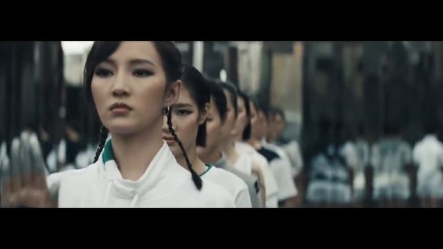 Вирусный ролик Adidas Originals смотреть онлайн