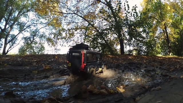 Trail Run - LRD90 + Jeep Cherokee (Krasnodar 20161009) смотреть онлайн