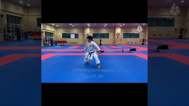 Speed and Power Karate KATA Olympics Training. Exercise With Rubber смотреть онлайн