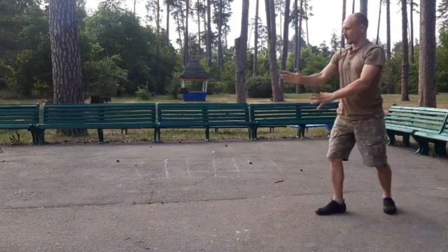 Кувырком на асфальте.