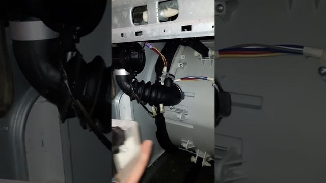 Замена насоса на машинке LG смотреть онлайн