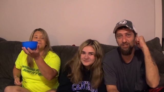 The Hillbillies BeanBoozled Challenge смотреть онлайн