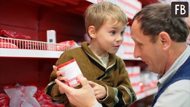 Внук устроил истерику в магазине: реакция дедушки достойна премии смотреть онлайн