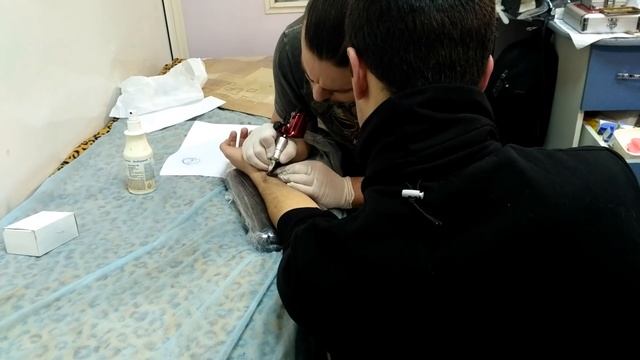 VLOG: НАБИЛ ТАТУИРОВКУ В 16 ЛЕТ. смотреть онлайн
