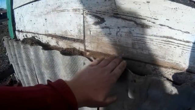 ✔Начало октября - последние дела// Вспахали немного земли// Делаю завалинку// Подарок от подписчика смотреть онлайн