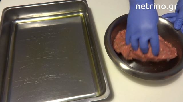 Μπιφτέκια με μοσχαρίσιο κιμά στο φούρνο смотреть онлайн