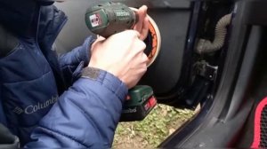 Замена штатных динамиков в Лада Калина 1 универсал на DL Audio Barracuda 165