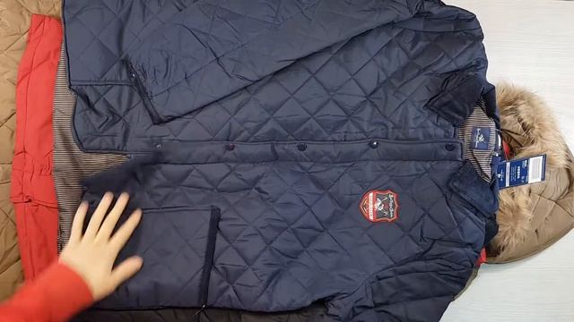 03847 Jackets action (Куртки м/ж) №2 7,75 кг. 16,90€ за кг. 9 шт. смотреть онлайн