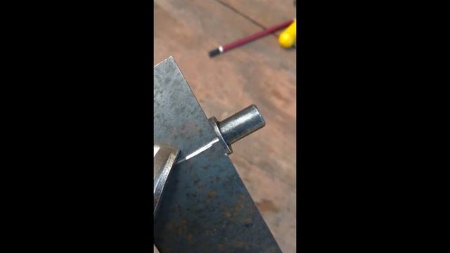 Приварить петли к пластинам. Просто. смотреть онлайн