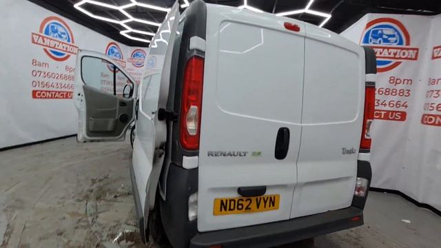 nd62vyn 2013 RENAULT TRAFIC SWB DIESEL SL27dCi 115 (Sat Nav) Van Euro 5 смотреть онлайн