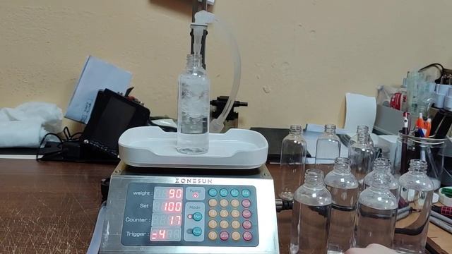 Дозатор весовой для розлива жидкостей смотреть онлайн