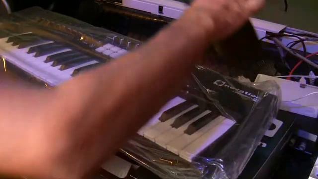 unboxing NOVATION launchkey 49 смотреть онлайн
