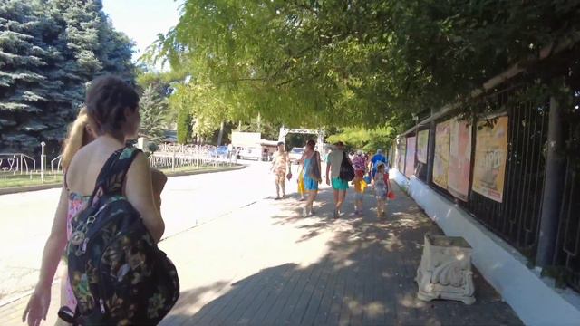 ДИВНОМОРСКОЕ 🌞 ПРОГУЛКА С УЛИЦЫ КОШЕВОГО К МОРЮ. 😊#черноеморе смотреть онлайн