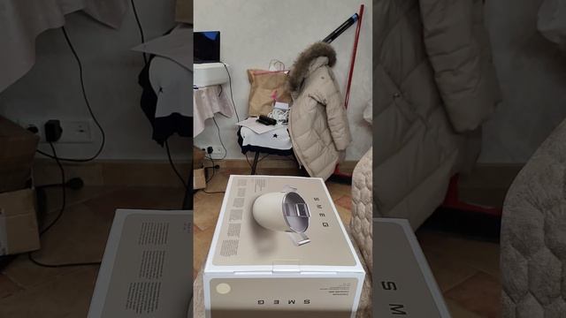Распаковка кастрюли Smeg смотреть онлайн