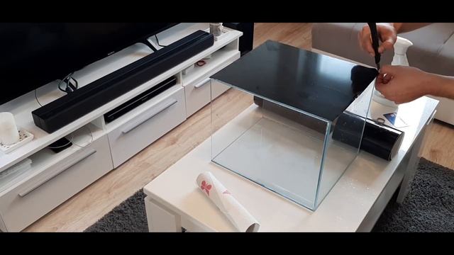 Oklejanie akwarium folią na mokro - krok po kroku смотреть онлайн