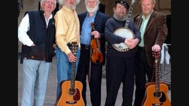 The Dubliners - Lark in the Morning смотреть онлайн