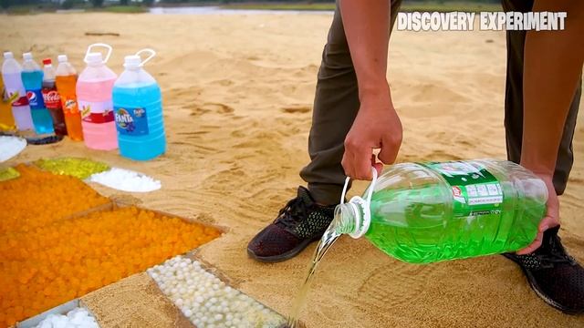 EXPERIMENT : How to make Colorful SQUID GAME from Big Coca Cola VS MENTOS & Popular Sodas смотреть онлайн