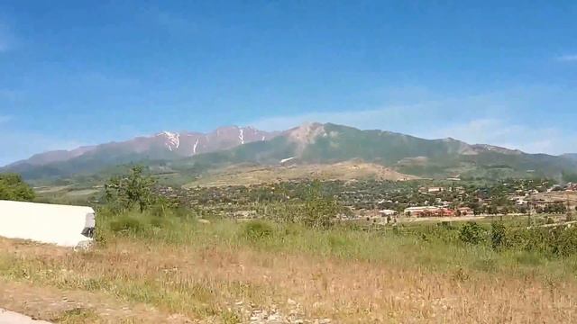Чарвакское водохранилище. Дорога Чарвак, Бочка, Пирамиды. Узбекистан. смотреть онлайн