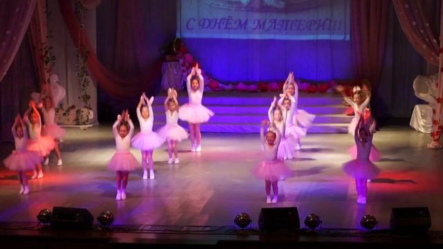 Красно солнышко "Тусовка зайцев" смотреть онлайн