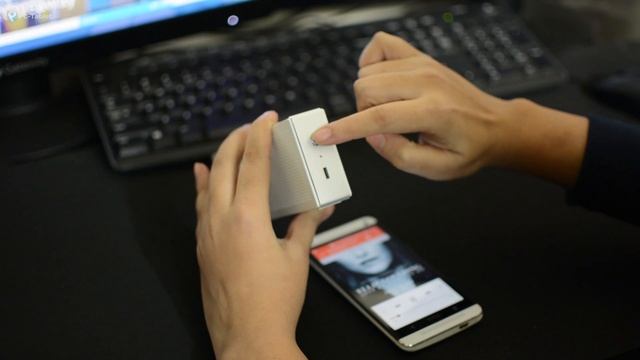 Xiaomi Mi Portable Wireless Bluetooth Speaker Review смотреть онлайн