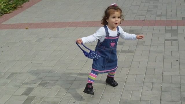 Как ходит Кот в сапогах смотреть онлайн